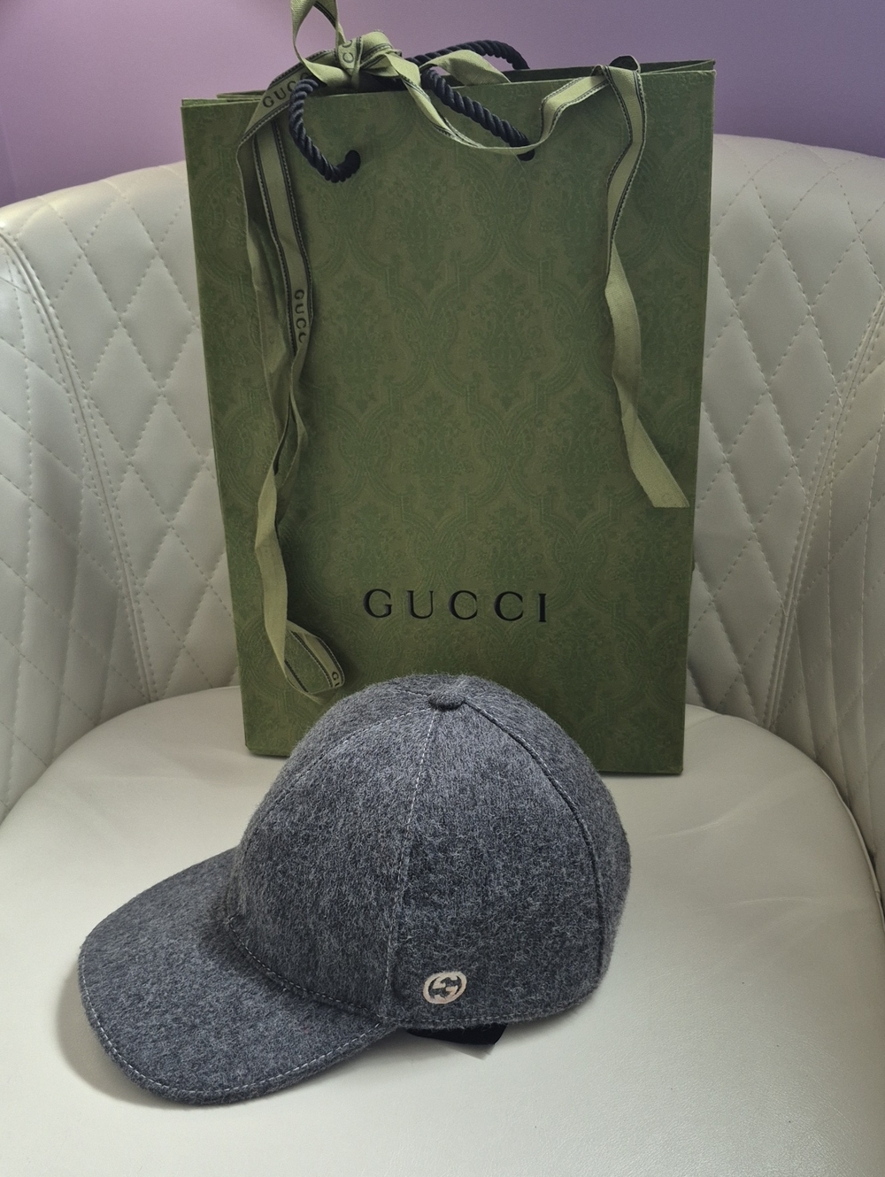 Gucci Grey Wool Baseball Cap Interlocking GG Monogram Stripe + Gucci Bag Sz L